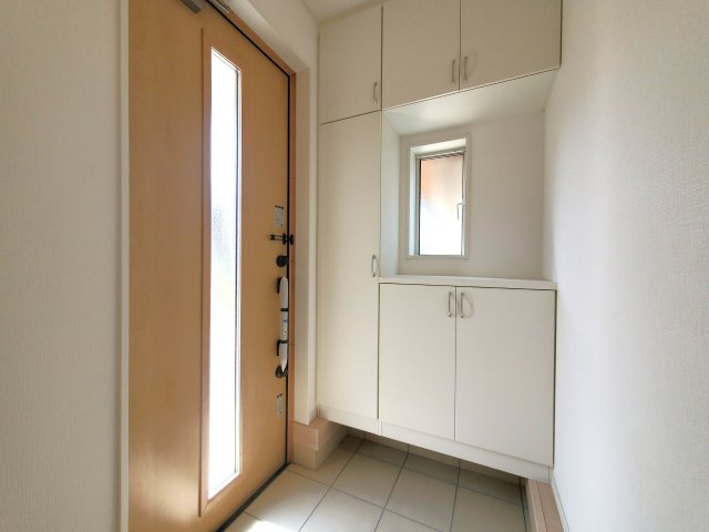 福岡市西区今宿東3丁目第10-6棟(2号棟)の内観：施工例|二重ロックでしっかり防犯対策ができます。