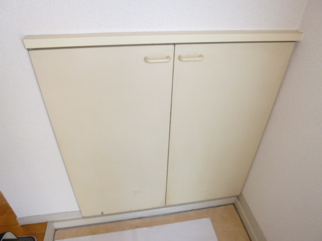 プレジール石部Ｃの収納