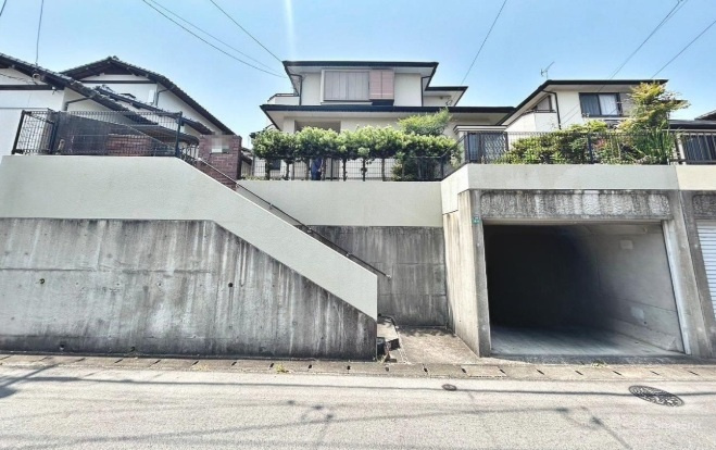 中古戸建　西区拾六町4丁目　の外観