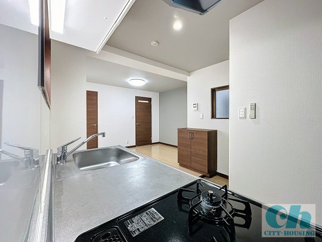 リッツ大森北 301号室の居間・リビング