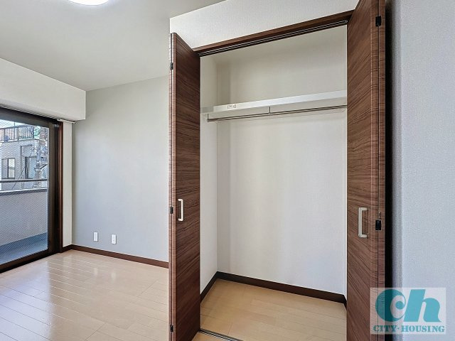 リッツ大森北 301号室の収納