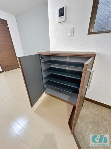 リッツ大森北 301号室の収納