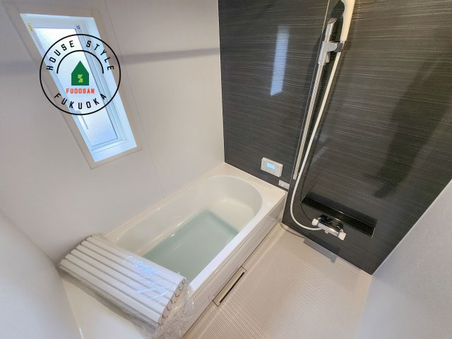 福岡市西区今宿東3丁目第10-6棟(3号棟)の内観：施工例|浴室は一日の疲れを癒す場所だから、家族みんながゆったりできる快適設計。追い炊き機能付きオートバス。安定した温度で、いつでも快適に入浴できます。