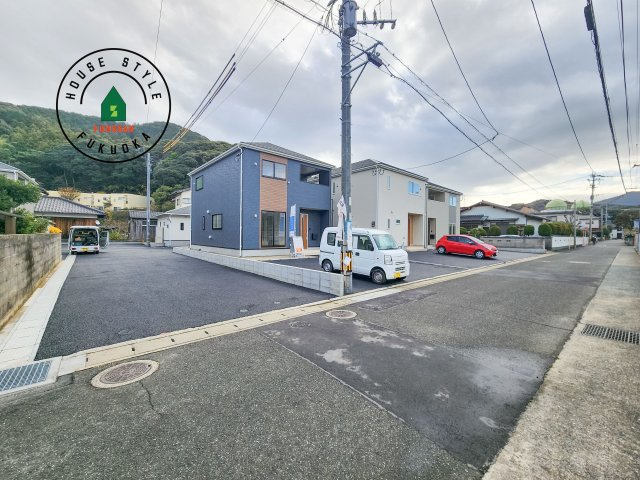 福岡市西区今宿東3丁目第10-6棟(3号棟)の前面道路含む現地写真|見学の時間などお気軽にお問い合わせ下さい。