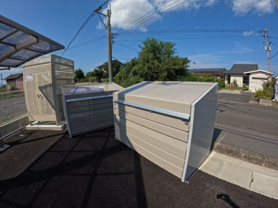 【その他共用部分】 | La chic TERACE | 物件の近くにゴミステーションがあり便利です