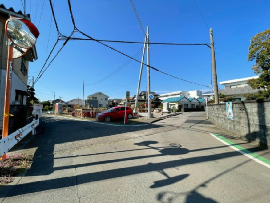 沼津市中沢田第３　新築戸建　全６棟　３号棟　の前面道路含む現地写真|現地撮影　11.7