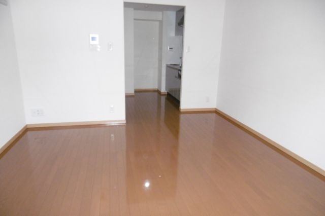 リバーハウスキヘイの洋室|別部屋写真になります