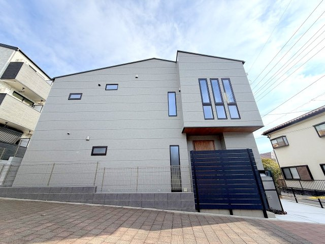 福生市武蔵野台2丁目　中古戸建の外観