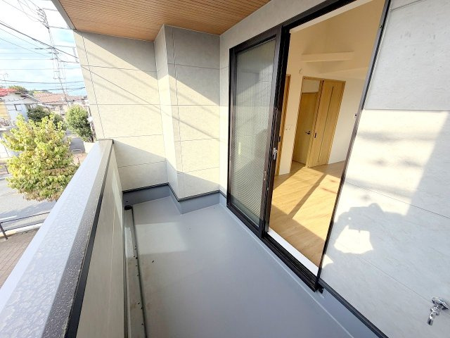 福生市武蔵野台2丁目　中古戸建のバルコニー