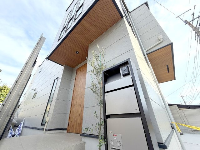 福生市武蔵野台2丁目　中古戸建の外観