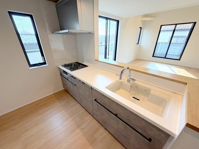 福生市武蔵野台2丁目　中古戸建のキッチン