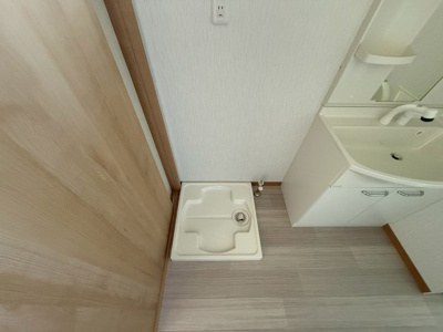 【洗面所】 | 若松町4丁目貸家