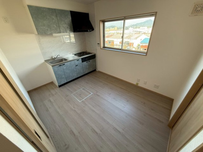 【居間・リビング】 | 若松町4丁目貸家