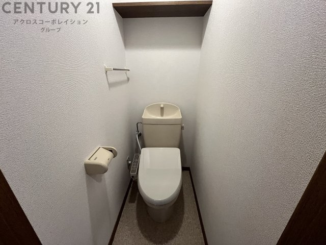 シンプルで使いやすいトイレです☆