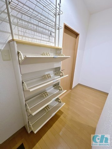 石川ビル 201号室の収納