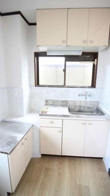 【キッチン】 | 赤丸第２ビル