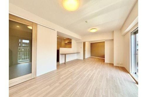 千里山田グリーンハイツ弐号棟の居間・リビング|リビングダイニング