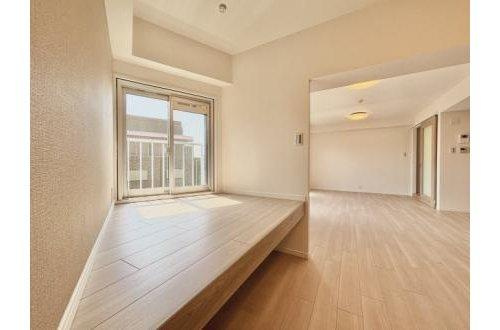 千里山田グリーンハイツ弐号棟の居間・リビング|リビングダイニング