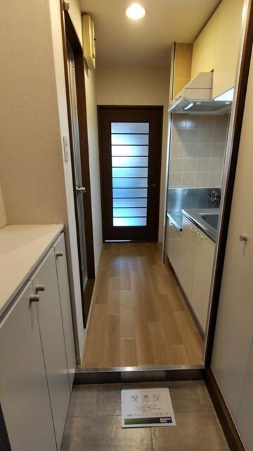 プライブ都立大の玄関