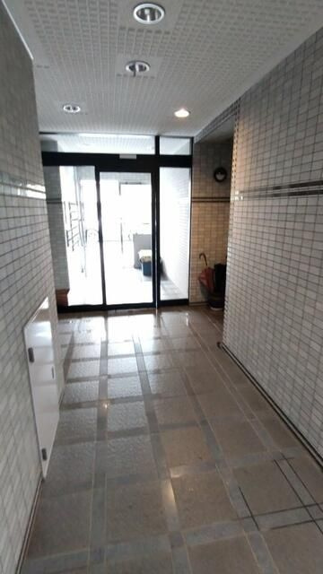 プライブ都立大のロビー