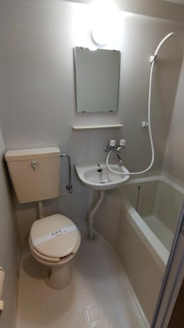 プライブ都立大の浴室