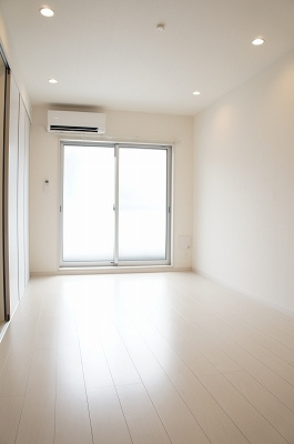 リブリ・ONOの洋室