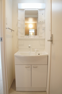 リブリ・ONOの洗面所|忙しい朝には欠かせない洗面所です