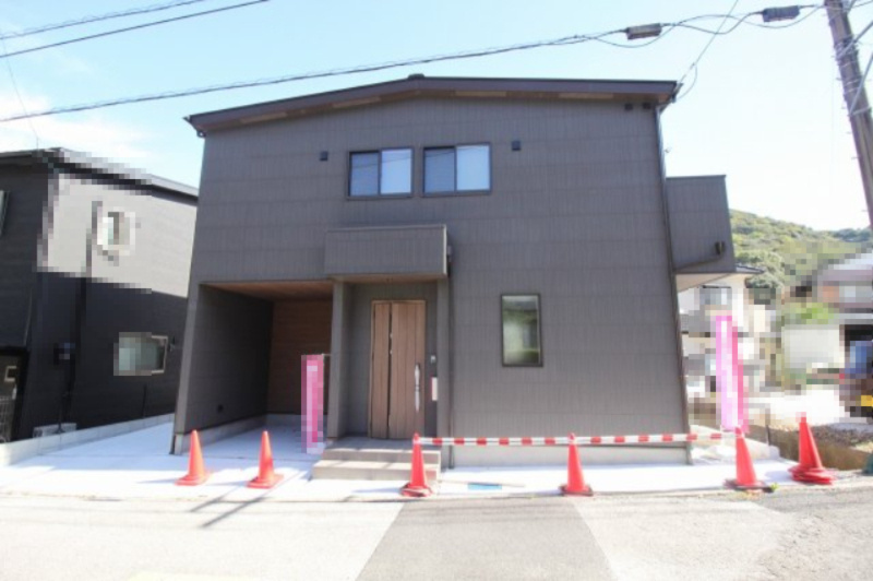 朝倉己　新築戸建　【モデルハウス】の外観