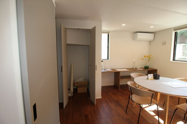 朝倉己　新築戸建　【モデルハウス】のキッチン|収納