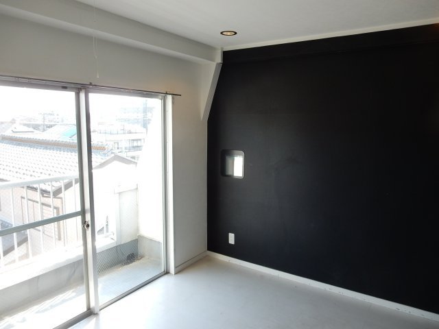 【居間・リビング】 | 第三八弘ビル