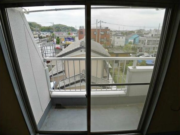 【バルコニー】 | 第三八弘ビル