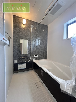 【浴室】 | 地震に強い家　長期優良住宅　原木4　全2棟　1号棟 | 同仕様　施工例