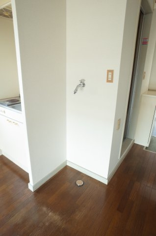 【洗面所】 | グランドマンション | 室内洗濯機置場です☆