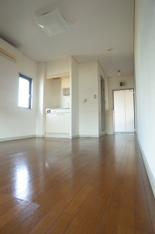 【寝室】 | グランドマンション | 明るいお部屋です♪