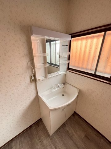 【独立洗面台】