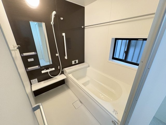 吉川市道庭1丁目　新築戸建　全1棟の浴室|同施工会社の参考写真になります。