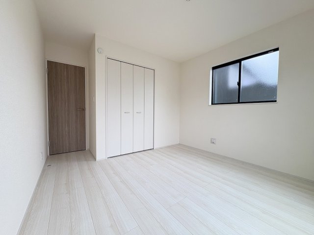 吉川市道庭1丁目　新築戸建　全1棟の洋室|同施工会社の参考写真になります。