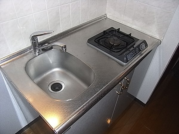 新品家具付きマンション市谷柳町1(KaGood東京)のキッチン