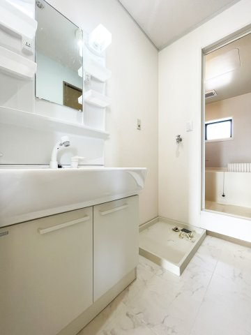 フローラリア田中　Ｂ棟の洗面所