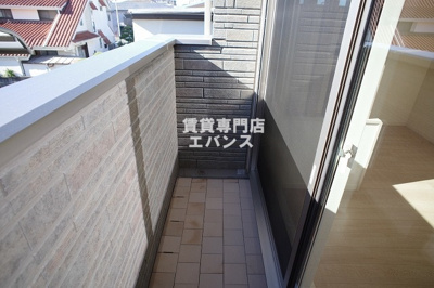 【バルコニー】 | Maison calme（メゾンカルム） | お洗濯にも便利なバルコニー付き