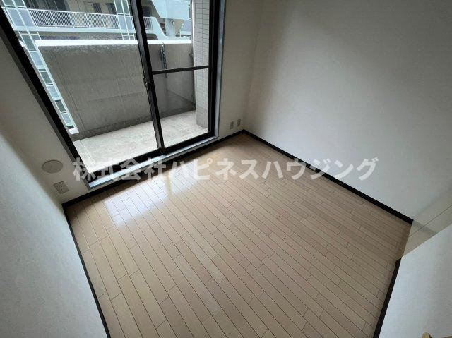 INSURANCE(インシュランス) BLDG.(ビルディング) Ⅸ(ナイン)船橋の寝室