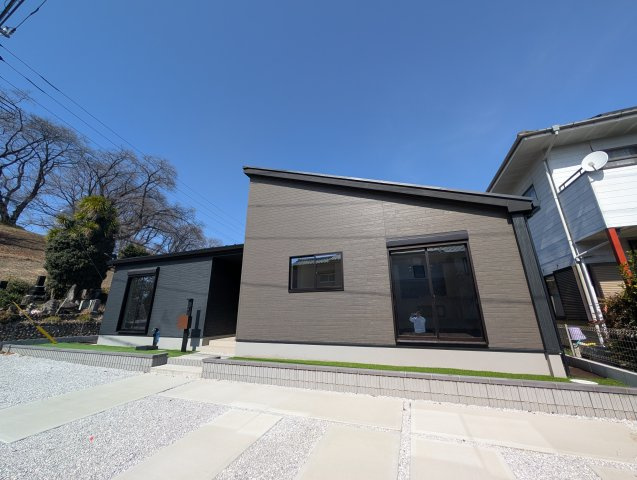 【間取り】 | グラファーレ高崎市八幡町4期ー① | 人気の平屋建て住宅登場です！
水回りを最短距離で結んだラクラク家事！
ランドリースペースにファミリークローゼット完備！