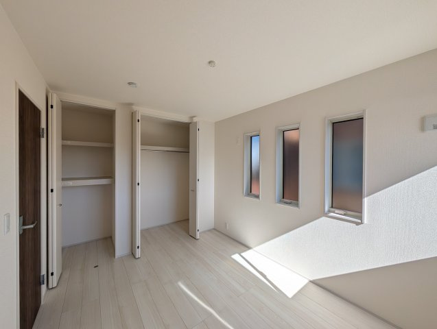 【洋室】 | リーブルガーデン.S高崎市第3片岡町ー①