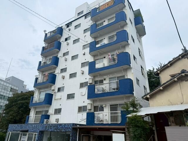 渡部ハイツの外観