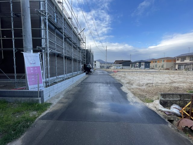 新築戸建・新築建売　本宮市本宮千代田第3　まゆみ小・第一中の前面道路含む現地写真