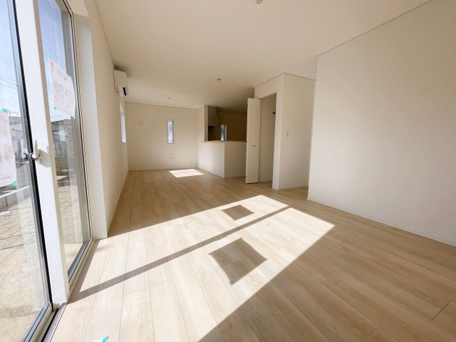 新築戸建・新築建売　本宮市本宮千代田第3　まゆみ小・第一中の居間・リビング|【同社施工例】