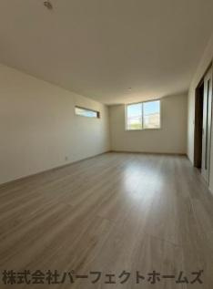 【居間・リビング】の画像