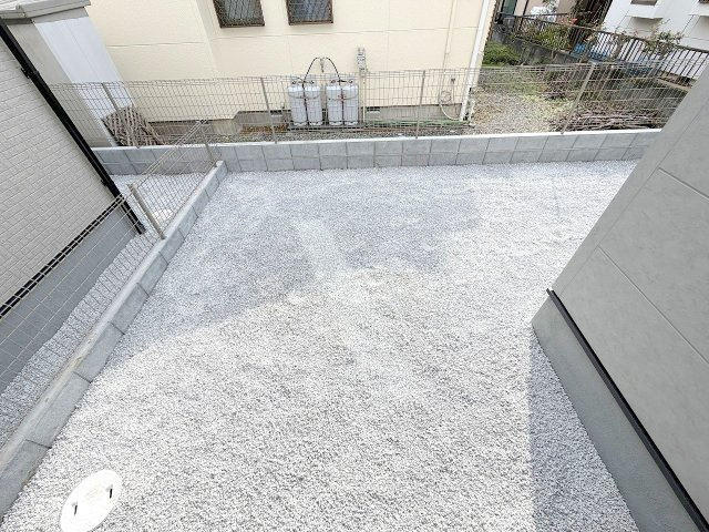 あきる野市野辺　全２棟　新築分譲の庭