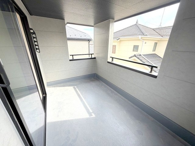 あきる野市野辺　全２棟　新築分譲のバルコニー