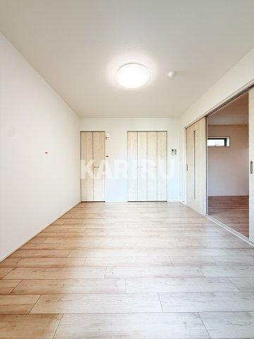 フジパレス　リュクスの寝室